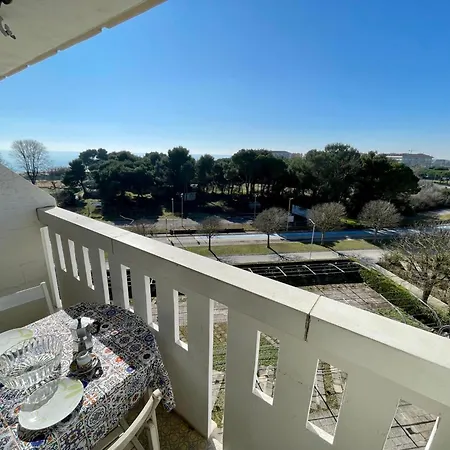 Seaview For Two-beahost *